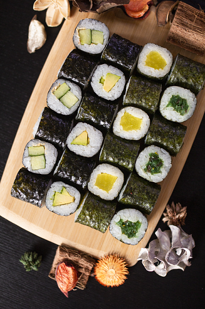 картинка Вегетарианский сет - (24 шт.) суши-маркета "Каэру"